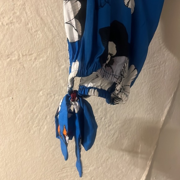 Red Carter off the shoulder dress - Picture 3 of 7